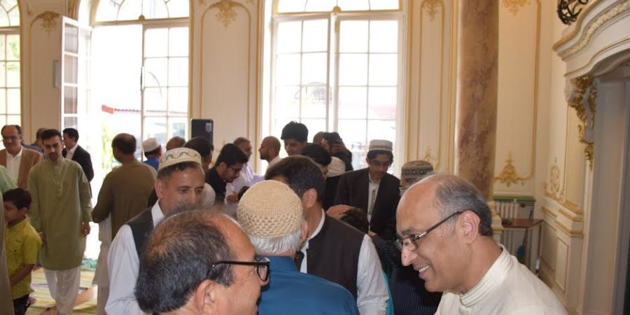 Pakistan community offers Namaz-e-Eid ul Fitr at the Embassy