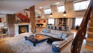 Nawaz Sharif London Flat Inside And Outside View 2017 World Entertainment Published on Jul 28, 2017 ***TMoS YOUTUBE GRABS***