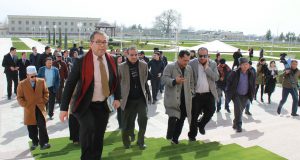 Delegates enter the Imam Bukhar Research Centreline
